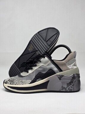 Gianni Bini Malloy Chunky Silver Metallic Snakeskin Trendy Fashion Sneakers 7.5